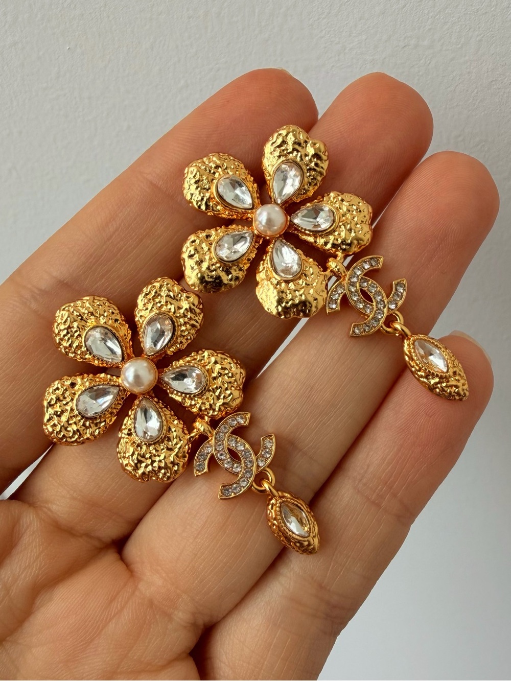 ✨Chanel Gold Flower Drop Earrings with Crystal Accents✨